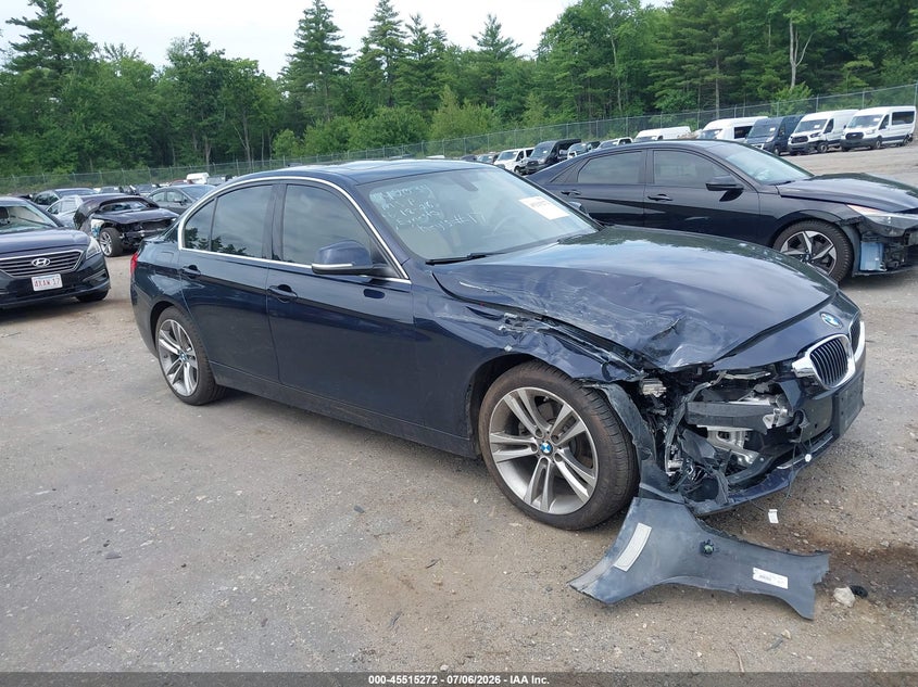 2017 BMW 3er VIN WBA8D9C31HA004580 IAAI salvage auction — RIGHT FRONT, Salvage Title, sold $3,950 on 2026-08-14 (photo 1)