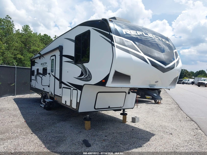 2021 Grand desi Reflection VIN 573FR3527M3330145 IAAI salvage auction — ROLLOVER, Salvage (South Carolina), sold $6,000 on 2026-09-12 (photo 1)