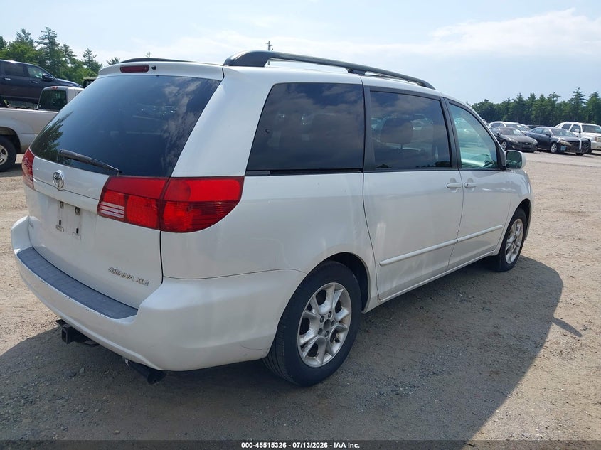 2004 Toyota Sienna VIN 5TDZA22C94S212230 IAAI salvage auction — NORMAL WEAR, Clear (Massachusetts), sold $125 on 2026-07-24 (photo 4)