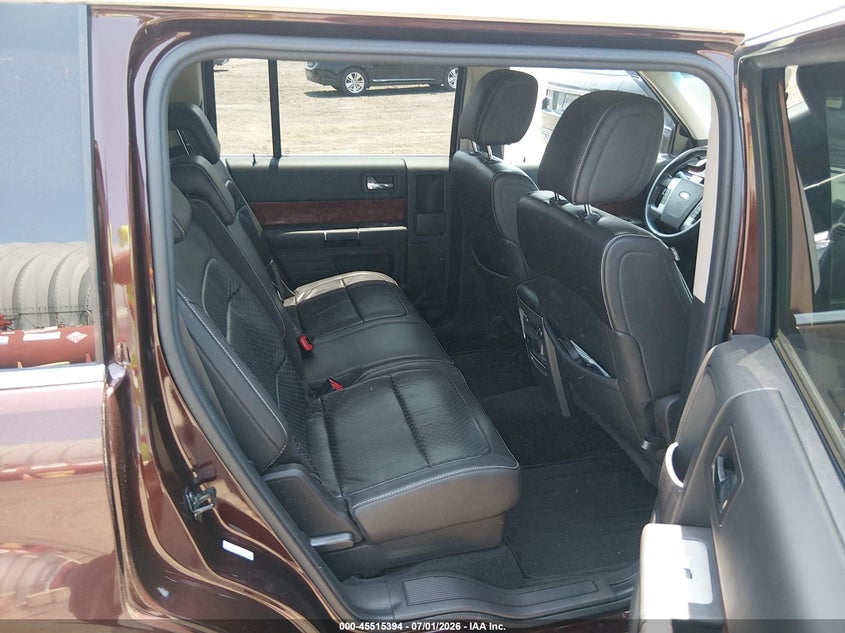 2009 Ford Flex VIN 2FMEK63C09BA18613 IAAI salvage auction — NORMAL WEAR, Clear (New Jersey), sold $1,450 on 2026-07-09 (photo 8)