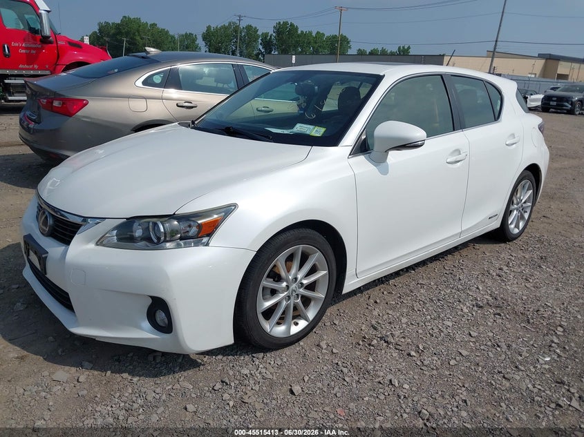 2013 Lexus Ct VIN JTHKD5BH2D2171788 IAAI salvage auction — RIGHT REAR, Mv-907A (New York), sold $2,750 on 2026-07-08 (photo 2)