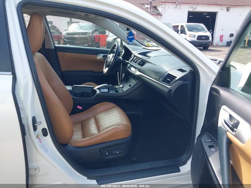 2013 Lexus Ct VIN JTHKD5BH2D2171788 IAAI salvage auction — RIGHT REAR, Mv-907A (New York), sold $2,750 on 2026-07-08 (photo 5)