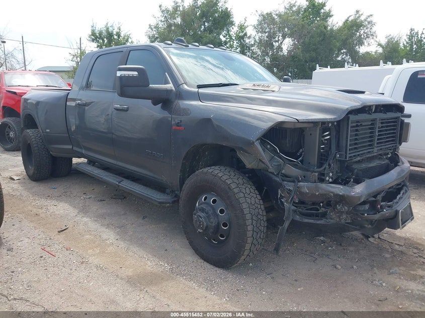 2024 Ram 3500 VIN 3C63RRML4RG317680 — IAAI salvage auction photo