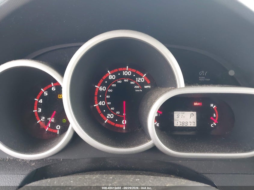 2010 Pontiac Vibe VIN 5Y2SP6E86AZ419246 IAAI salvage auction — NORMAL WEAR, Clear (New Jersey), sold $775 on 2026-07-14 (photo 7)