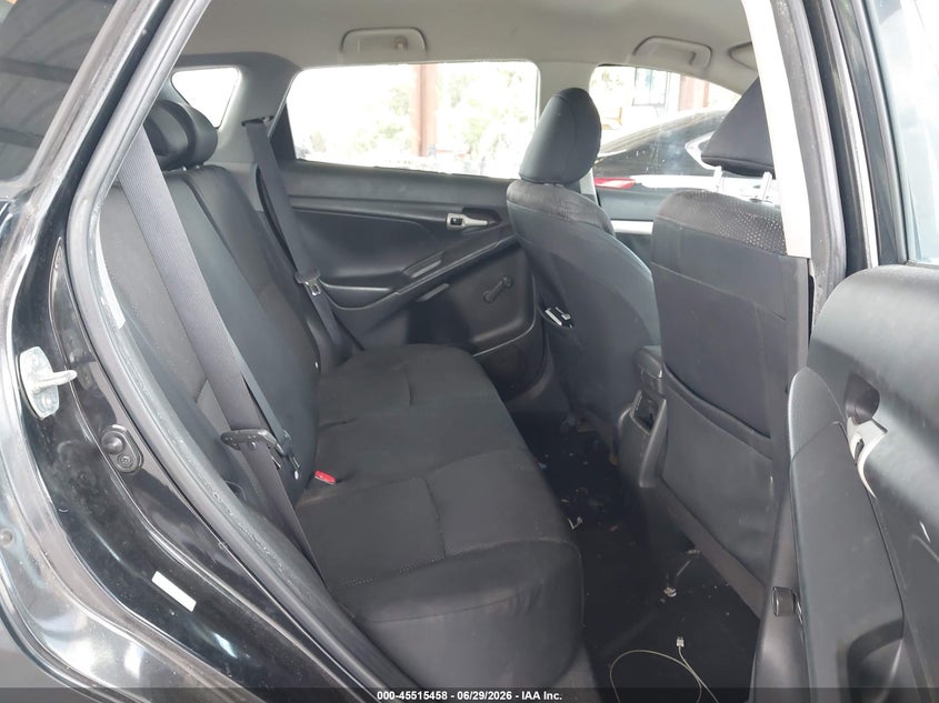 2010 Pontiac Vibe VIN 5Y2SP6E86AZ419246 IAAI salvage auction — NORMAL WEAR, Clear (New Jersey), sold $775 on 2026-07-14 (photo 8)