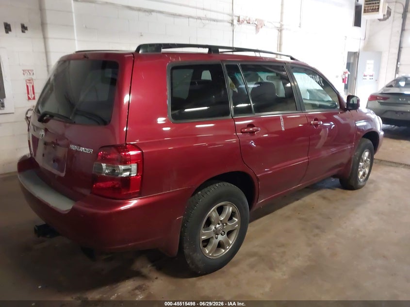 2005 Toyota Highlander VIN JTEEP21A550090608 IAAI salvage auction — NORMAL WEAR, Clear (Minnesota), sold $900 on 2026-07-08 (photo 4)
