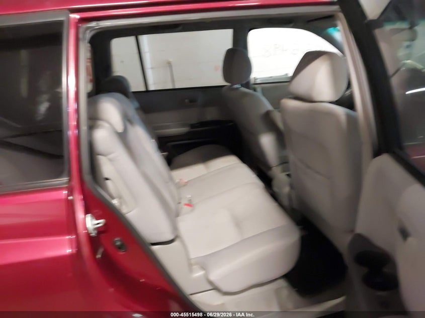 2005 Toyota Highlander VIN JTEEP21A550090608 IAAI salvage auction — NORMAL WEAR, Clear (Minnesota), sold $900 on 2026-07-08 (photo 8)