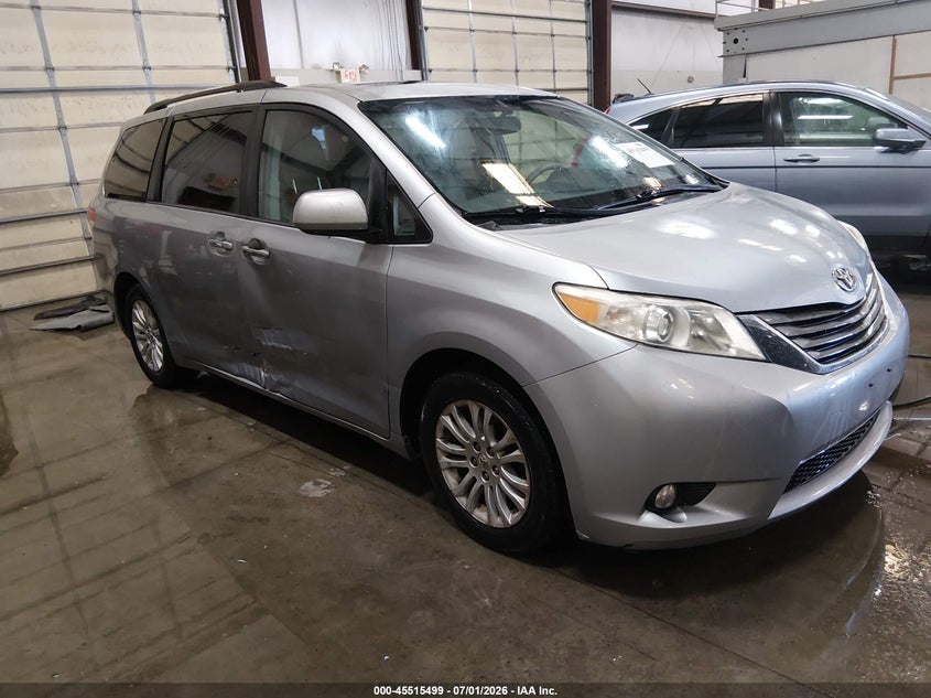 2011 Toyota Sienna VIN 5TDYK3DCXBS062914 IAAI salvage auction — LEFT SIDE, Salvage (Idaho), sold $2,675 on 2026-08-01 (photo 1)