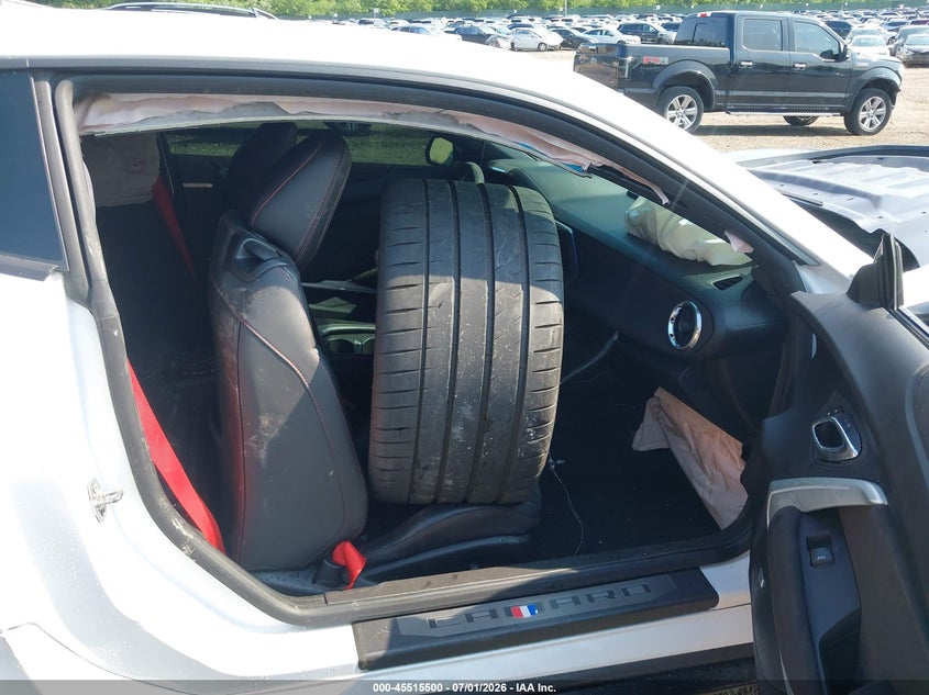 2018 Chevrolet Camaro VIN 1G1FJ1R6XJ0146002 IAAI salvage auction — FRONT & REAR, Mv-907A (New York), sold $10,500 on 2026-07-28 (photo 5)