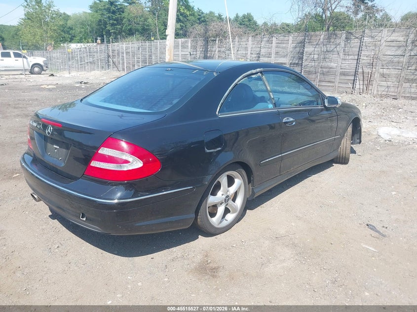 2004 Mercedes-benz Clk-klasse VIN WDBTJ75J84F103236 IAAI salvage auction — FRONT END, Clear (Massachusetts), sold $350 on 2026-07-23 (photo 4)