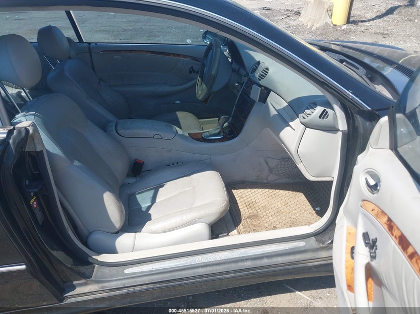 2004 Mercedes-benz Clk-klasse VIN WDBTJ75J84F103236 IAAI salvage auction — FRONT END, Clear (Massachusetts), sold $350 on 2026-07-23 (photo 5)