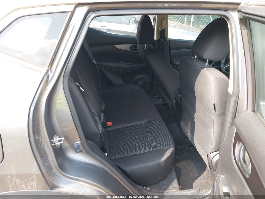 2019 Nissan Rogue VIN JN1BJ1CR7KW338312 IAAI salvage auction — NORMAL WEAR, Salvage Title, sold $3,900 on 2026-07-09 (photo 8)