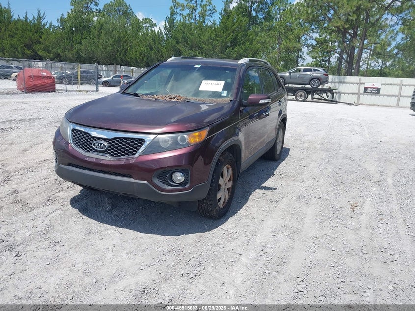2013 Kia Sorento VIN 5XYKT3A64DG388127 IAAI salvage auction — NORMAL WEAR, Clear (Florida), sold $600 on 2026-07-23 (photo 2)