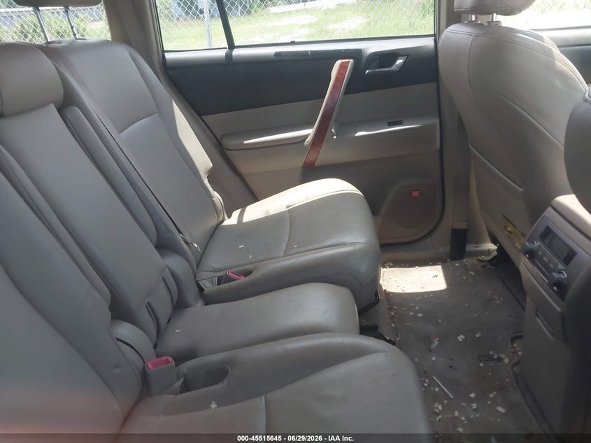 2008 Toyota Highlander VIN JTEES42A082041608 IAAI salvage auction — NORMAL WEAR, Clear (Massachusetts), sold $3,050 on 2026-07-14 (photo 8)