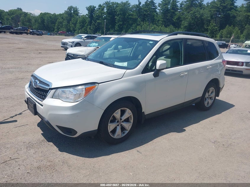 2015 Subaru Forester VIN JF2SJAFC9FH566747 IAAI salvage auction — NORMAL WEAR, Clear (Massachusetts), sold $700 on 2026-07-31 (photo 2)