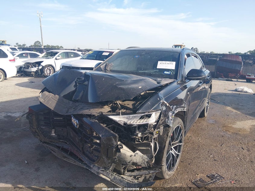 2021 Audi Q8 VIN WA1EVAF19MD005123 IAAI salvage auction — FRONT END, Salvage (Texas), sold $10,500 on 2026-07-31 (photo 2)