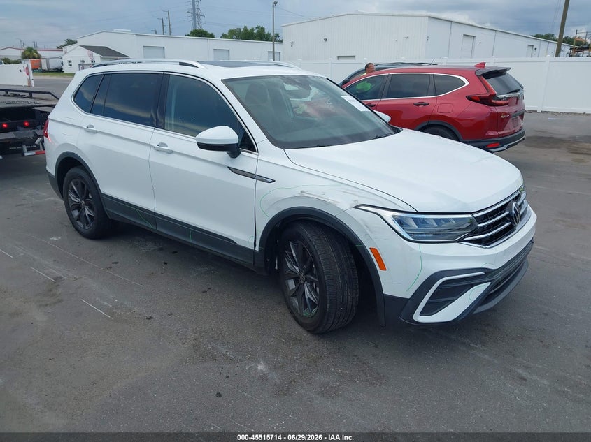 2022 Volkswagen Tiguan VIN 3VV3B7AX5NM047381 IAAI salvage auction — FRONT END, Rebuildable (Florida), sold $7,300 on 2026-07-29 (photo 1)