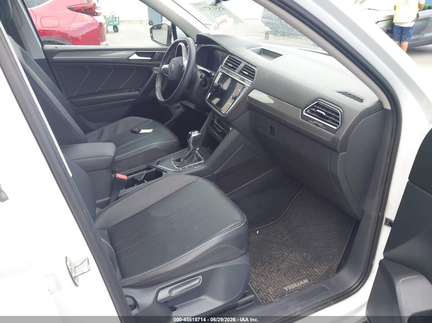 2022 Volkswagen Tiguan VIN 3VV3B7AX5NM047381 IAAI salvage auction — FRONT END, Rebuildable (Florida), sold $7,300 on 2026-07-29 (photo 5)