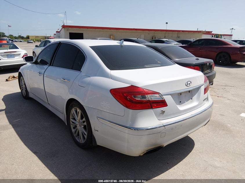 2013 Hyundai Genesis VIN KMHGC4DD2DU258542 IAAI salvage auction — NORMAL WEAR, Original (Texas), sold $700 on 2026-07-20 (photo 3)