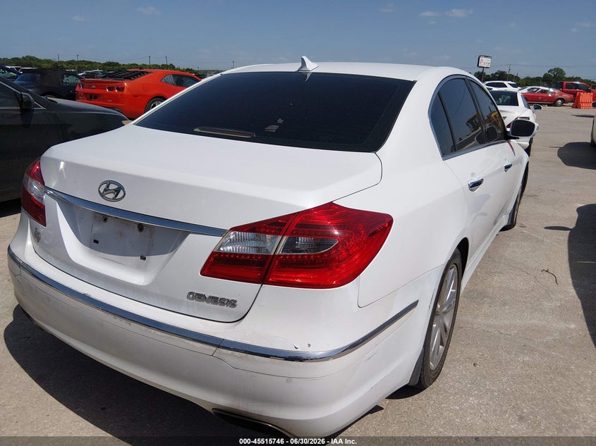 2013 Hyundai Genesis VIN KMHGC4DD2DU258542 IAAI salvage auction — NORMAL WEAR, Original (Texas), sold $700 on 2026-07-20 (photo 4)
