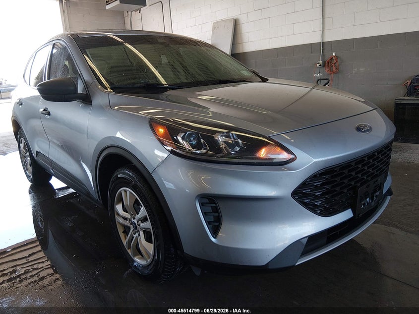 2022 Ford Escape VIN 1FMCU9F64NUB50366 — IAAI salvage auction photo