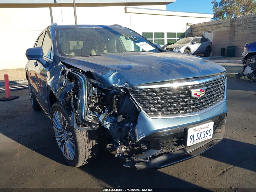 2025 Cadillac Xt4 VIN 1GYFZCR44SF105321 IAAI salvage auction — RIGHT FRONT, Salvage Certificate (California), sold $8,125 on 2026-07-17 (photo 6)
