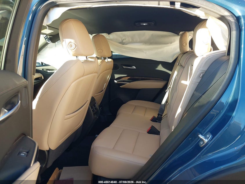 2025 Cadillac Xt4 VIN 1GYFZCR44SF105321 IAAI salvage auction — RIGHT FRONT, Salvage Certificate (California), sold $8,125 on 2026-07-17 (photo 8)