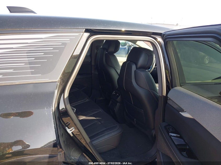 2025 Cadillac Optiq VIN 3GYK3GMR6SS240015 IAAI salvage auction — FRONT END, Wait Title, sold $12,400 on 2026-09-04 (photo 8)