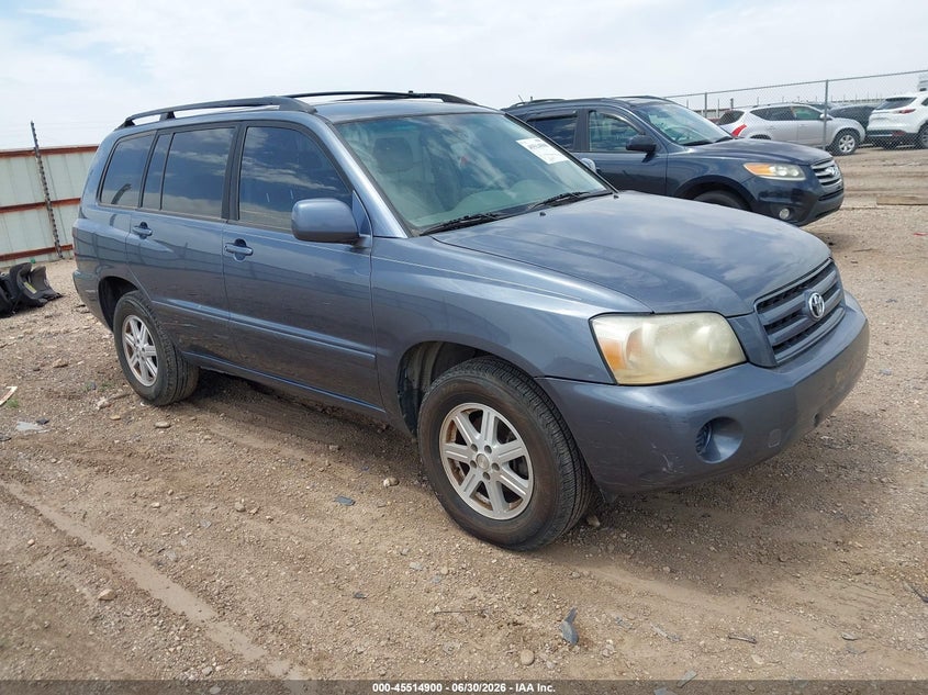 2004 Toyota Highlander VIN JTEDP21A740019677 IAAI salvage auction — NORMAL WEAR, Original (Texas), sold $725 on 2026-07-20 (photo 1)