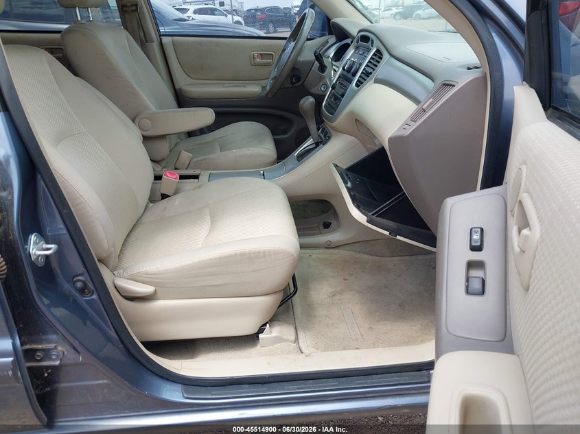 2004 Toyota Highlander VIN JTEDP21A740019677 IAAI salvage auction — NORMAL WEAR, Original (Texas), sold $725 on 2026-07-20 (photo 5)