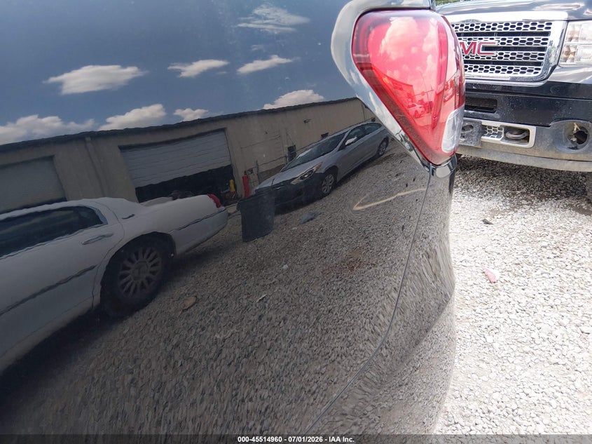2017 Kia Sorento VIN 5XYPK4A5XHG263211 IAAI salvage auction — NORMAL WEAR, Clear (Alabama), sold $3,800 on 2026-07-20 (photo 6)