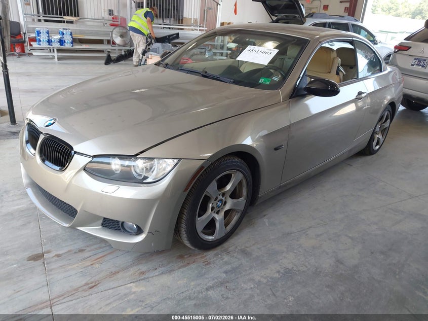 2007 BMW 3er VIN WBAWL13567PX14096 IAAI salvage auction — RIGHT FRONT, Clear (Virginia), sold $1,750 on 2026-07-24 (photo 2)