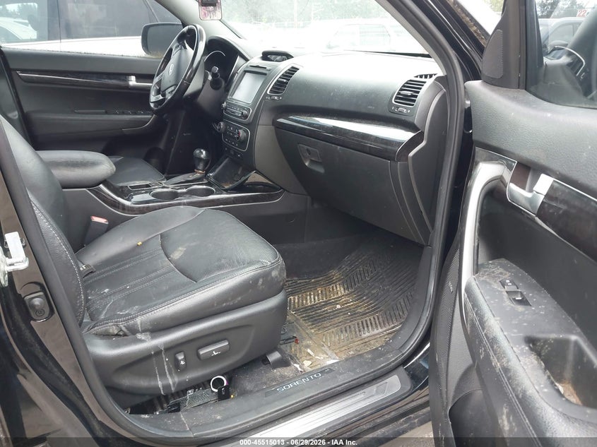 2014 Kia Sorento VIN 5XYKWDA74EG480541 IAAI salvage auction — NORMAL WEAR, Clear (Washington), sold $875 on 2026-07-29 (photo 5)