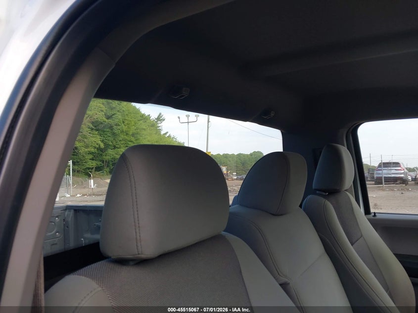 2016 Ford F-150 VIN 1FTMF1CP3GFA48890 IAAI salvage auction — RIGHT FRONT, Clear (Massachusetts), sold $2,300 on 2026-07-10 (photo 8)