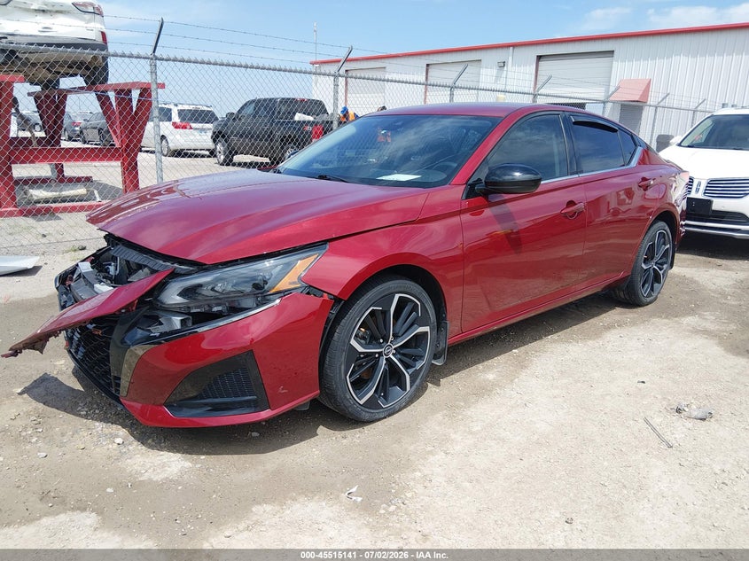 2024 Nissan Altima VIN 1N4BL4CW1RN400355 IAAI salvage auction — FRONT END, Salvage Title, sold $5,300 on 2026-07-26 (photo 2)