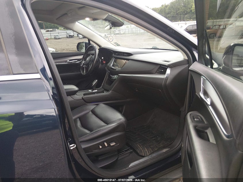 2017 Cadillac Xt5 VIN 1GYKNDRS5HZ245500 IAAI salvage auction — RIGHT FRONT, Salvage (Louisiana), sold $2,550 on 2026-07-18 (photo 5)