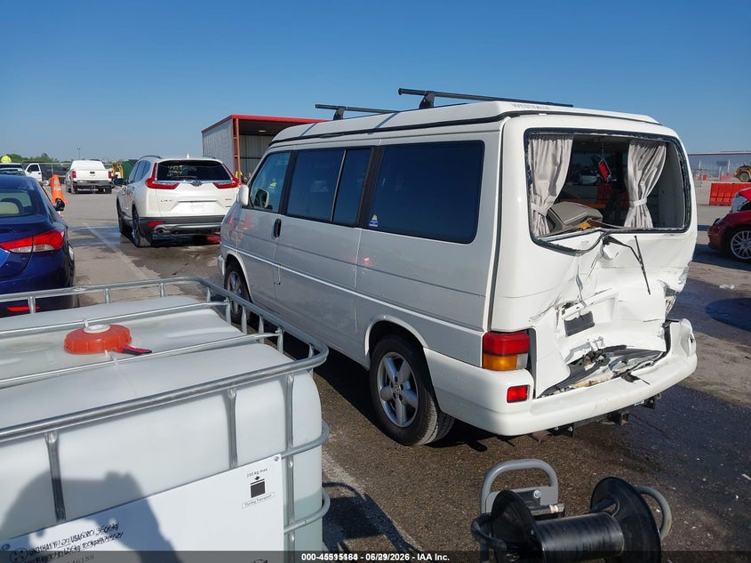 2002 Volkswagen Eurovan VIN WV2NB47022H084079 IAAI salvage auction — RIGHT REAR, Salvage (Missouri), sold $2,000 on 2026-07-14 (photo 3)