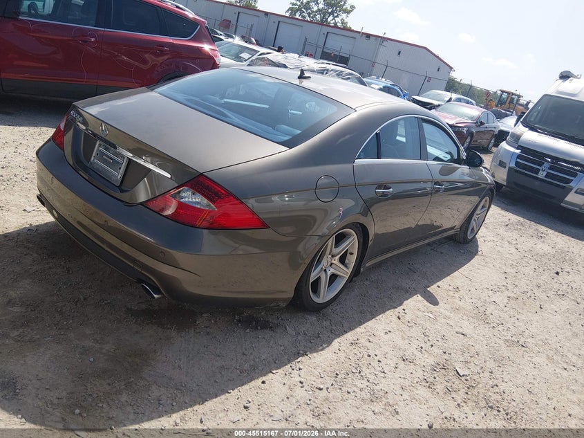 2008 Mercedes-benz Cls-class VIN WDDDJ72X28A123781 IAAI salvage auction — WATER/FLOOD, Salvage (Kentucky), sold $625 on 2026-07-29 (photo 4)