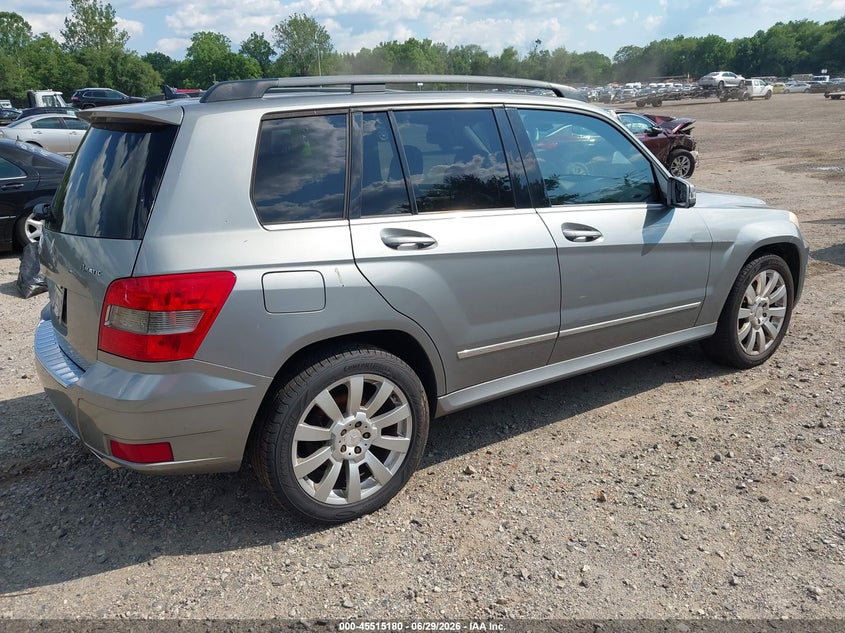 2011 Mercedes-benz Glk-class VIN WDCGG8HB3BF623217 IAAI salvage auction — NORMAL WEAR, Clear (New Jersey), sold $2,100 on 2026-07-28 (photo 4)