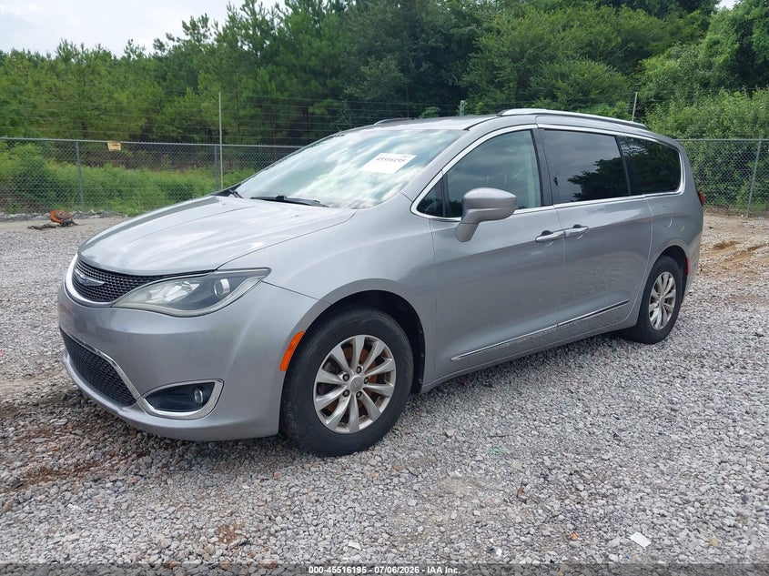 2018 Chrysler Pacifica VIN 2C4RC1BG6JR119841 IAAI salvage auction — NORMAL WEAR, Clear (Tennessee), sold $3,200 on 2026-07-27 (photo 2)