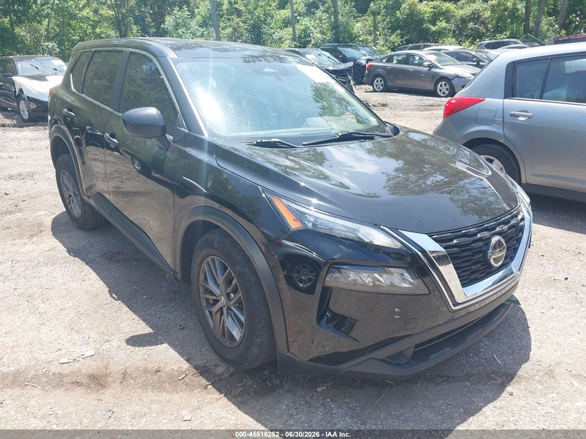2021 Nissan Rogue VIN JN8AT3AA6MW018305 IAAI salvage auction — LEFT SIDE, Salvage (Ohio), sold $2,450 on 2026-07-28 (photo 1)