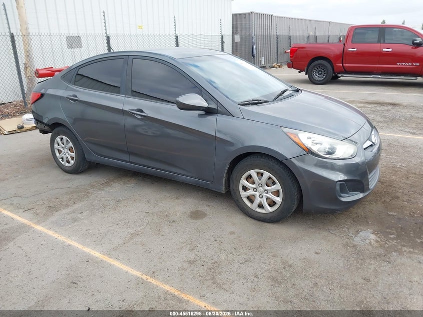 2013 Hyundai Accent VIN KMHCT4AE9DU396770 IAAI salvage auction — REAR END, Salvage (California), sold $825 on 2026-07-29 (photo 1)