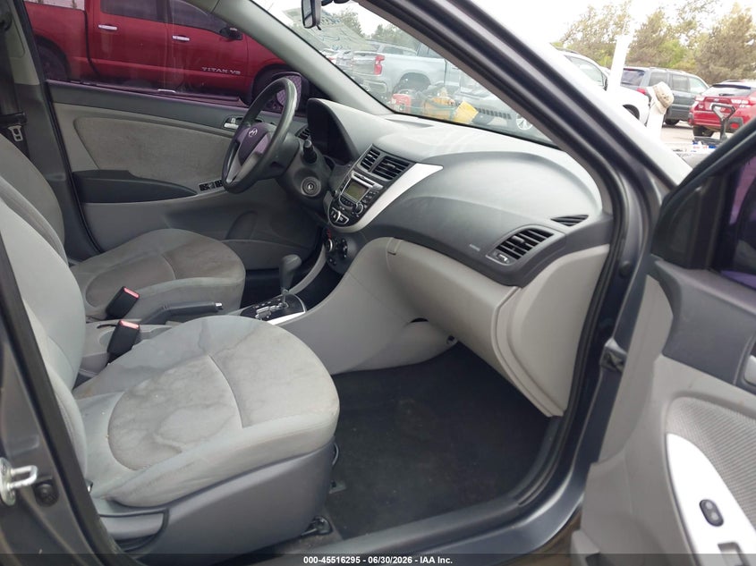 2013 Hyundai Accent VIN KMHCT4AE9DU396770 IAAI salvage auction — REAR END, Salvage (California), sold $825 on 2026-07-29 (photo 5)