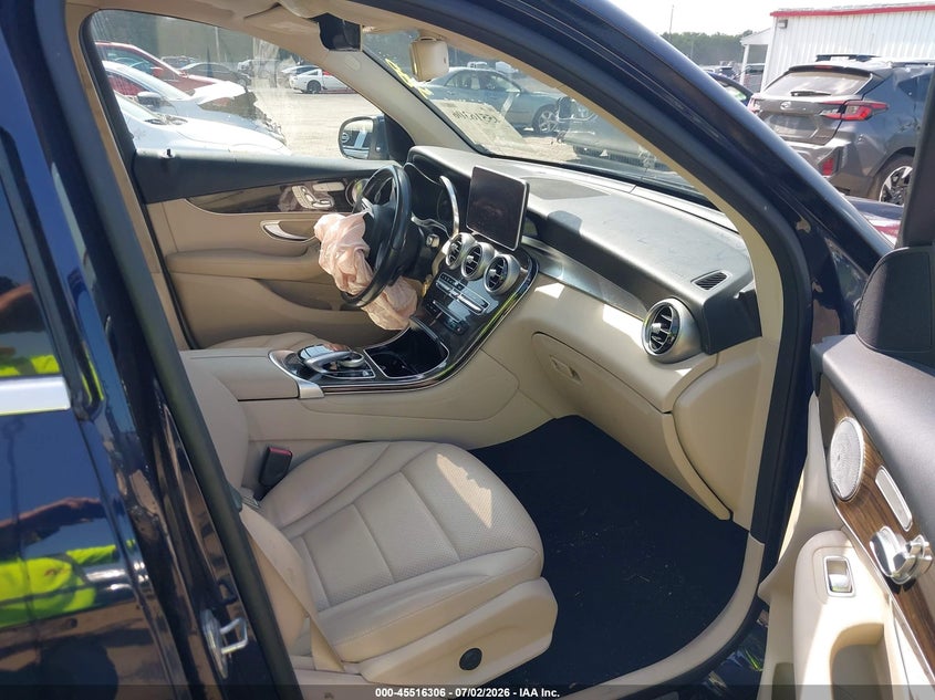 2017 Mercedes-benz Glc VIN WDC0G4KB2HV004349 IAAI salvage auction — FRONT END, Salvage - Greater Than 75% (Maryland), sold $4,150 on 2026-07-22 (photo 5)