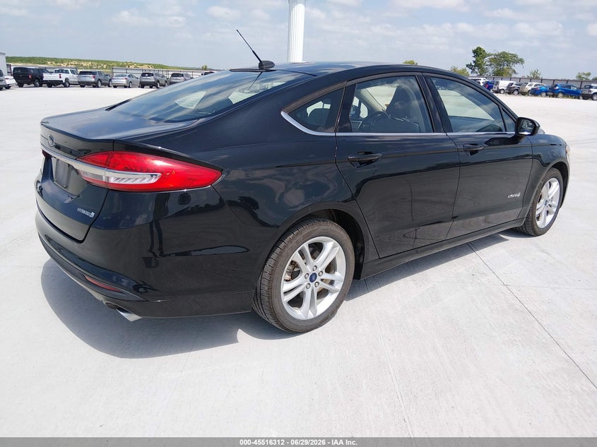 2018 Ford Fusion VIN 3FA6P0UU4JR282024 IAAI salvage auction — NORMAL WEAR, Sf97 (Iowa), sold $12,400 on 2026-09-03 (photo 4)