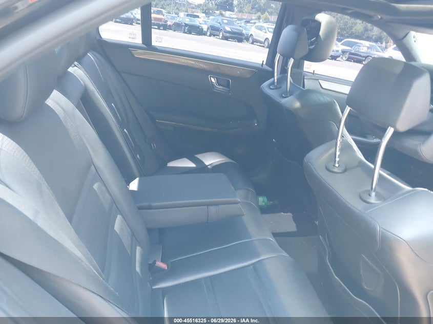 2011 Mercedes-benz E-class VIN WDDHF7HB4BA371021 IAAI salvage auction — NORMAL WEAR, Clear (Florida), sold $4,150 on 2026-07-17 (photo 8)