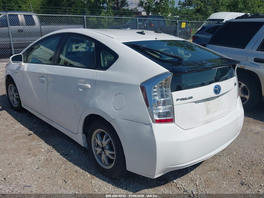 2011 Toyota Prius VIN JTDKN3DU4B5370155 IAAI salvage auction — NORMAL WEAR, Clear (Illinois), sold $1,750 on 2026-07-28 (photo 3)