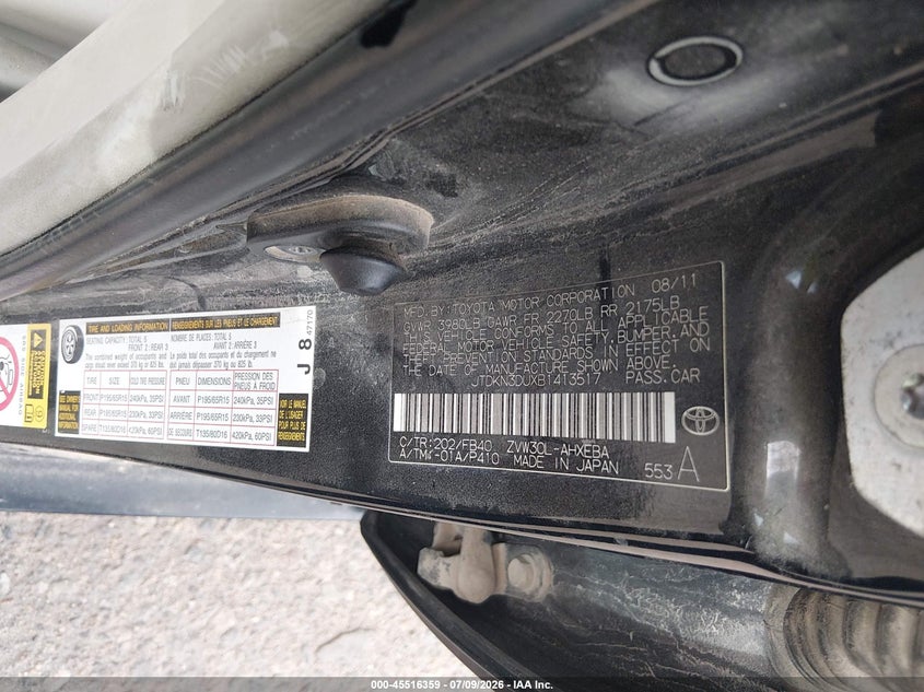 2011 Toyota Prius VIN JTDKN3DUXB1413517 IAAI salvage auction — NORMAL WEAR, Clear (Colorado), sold $750 on 2026-07-28 (photo 9)