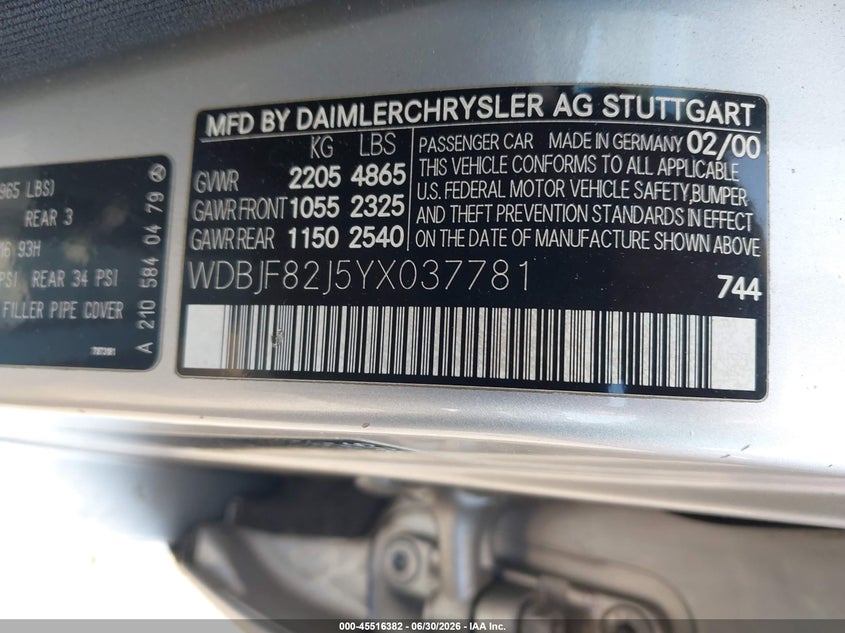 2000 Mercedes-benz E-class VIN WDBJF82J5YX037781 IAAI salvage auction — FRONT END, Clear (New York), sold $550 on 2026-07-28 (photo 9)