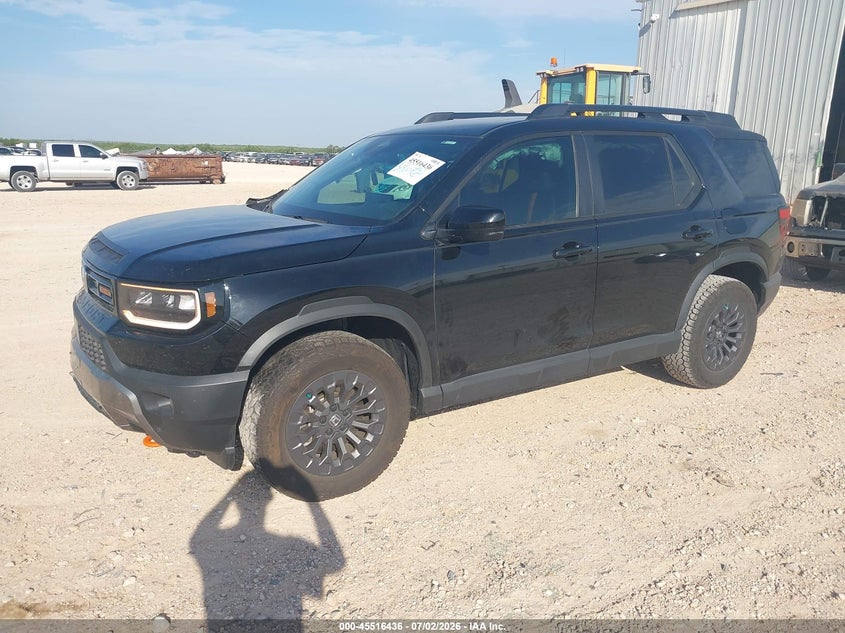 2026 Honda Passport VIN 5FNYF9H52TB022884 IAAI salvage auction — RIGHT FRONT, Original (Texas), sold $13,100 on 2026-09-10 (photo 2)